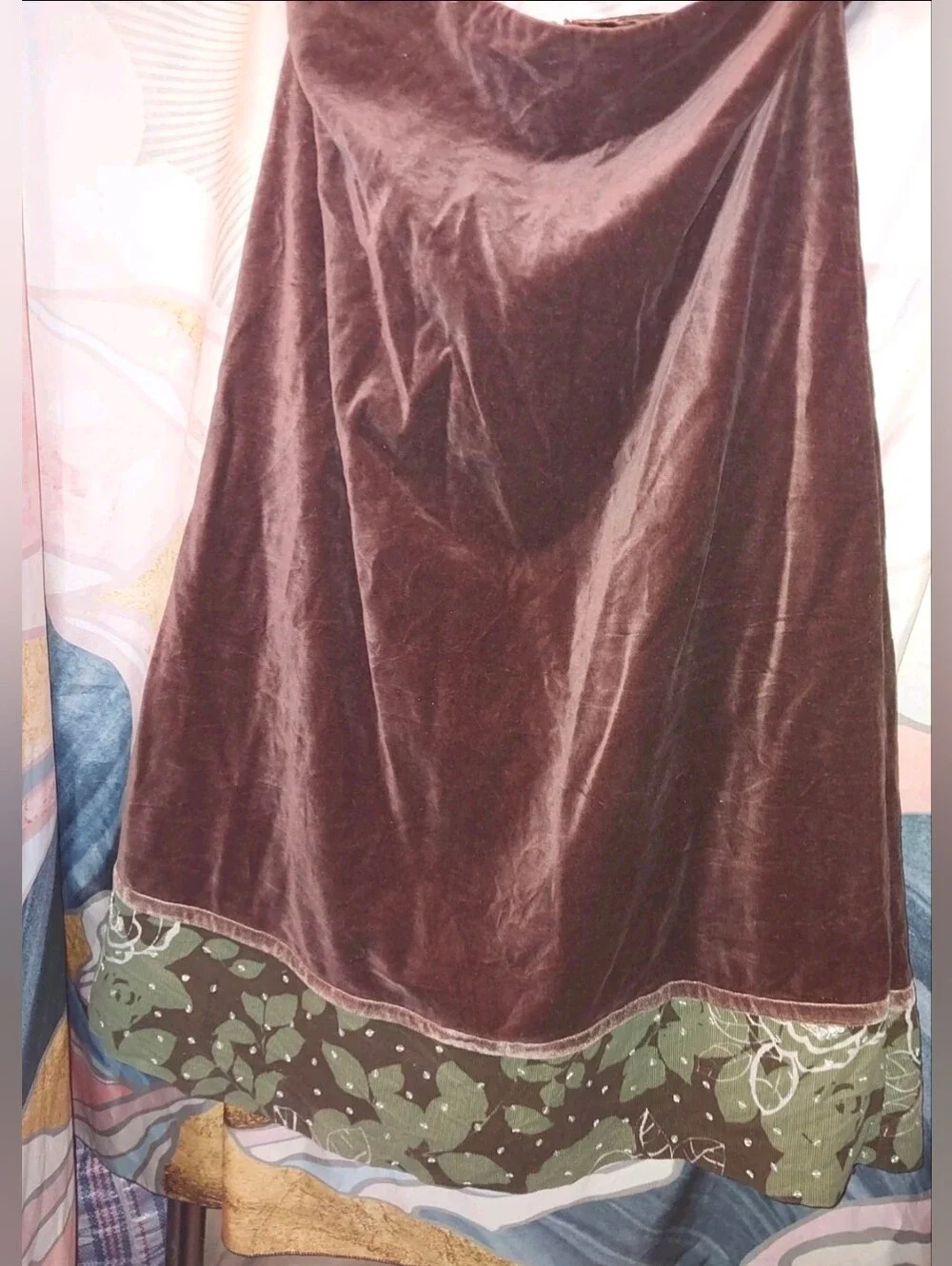 Vintage Boden Brown Velvet Skirt with Green Leaf Trim 18l